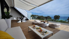 ALLONBAY sea front luxury penthouse